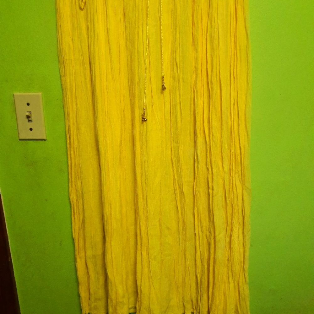 Wimen yellow Free size skirt